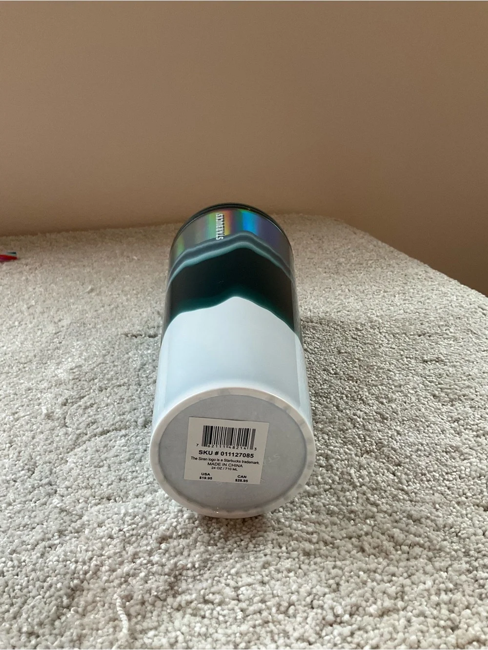 Starbucks 2021 Holiday Silver Dark Green White Wave Plastic Tumbler Cold Cup24oz